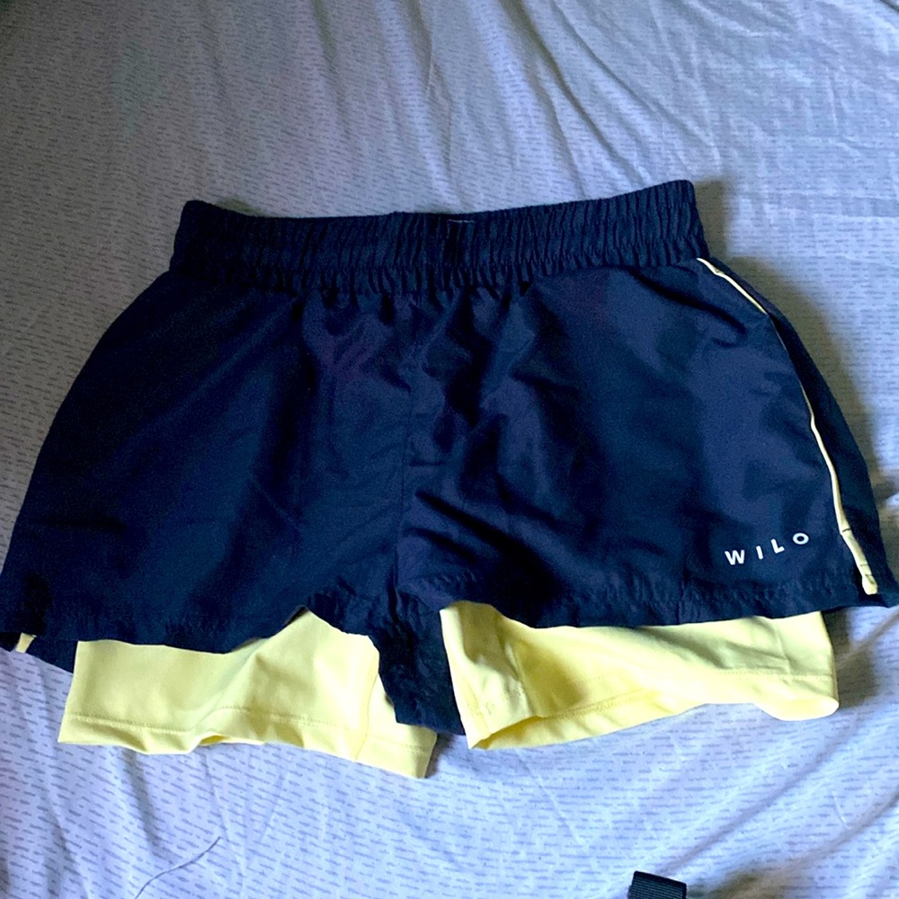 WILO The Label Women's 2 in 1 Running Short Clay Athletic Workout Activewear